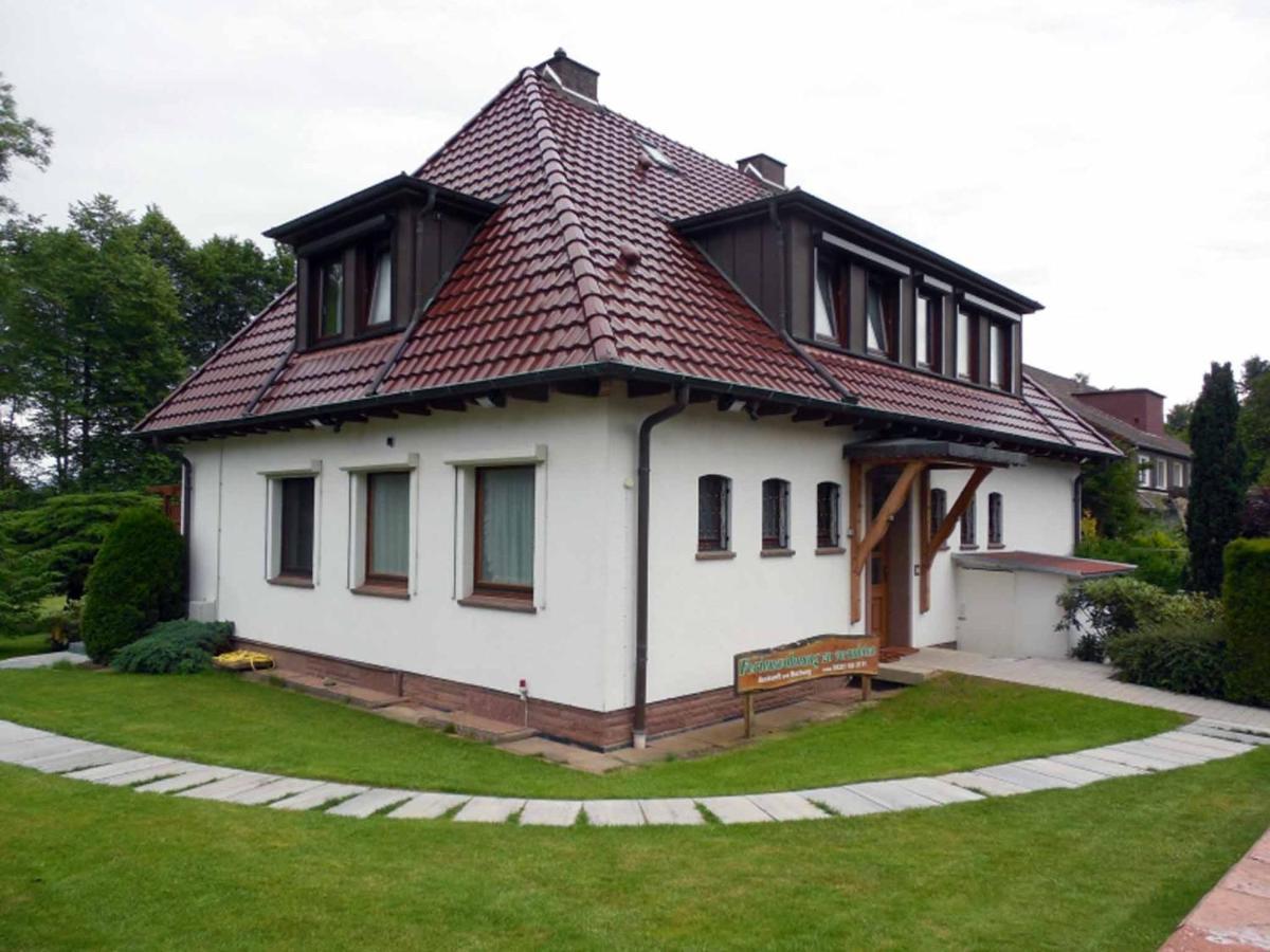 Ferienwohnungen Am Hufelandbad Bad Pyrmont Exterior photo